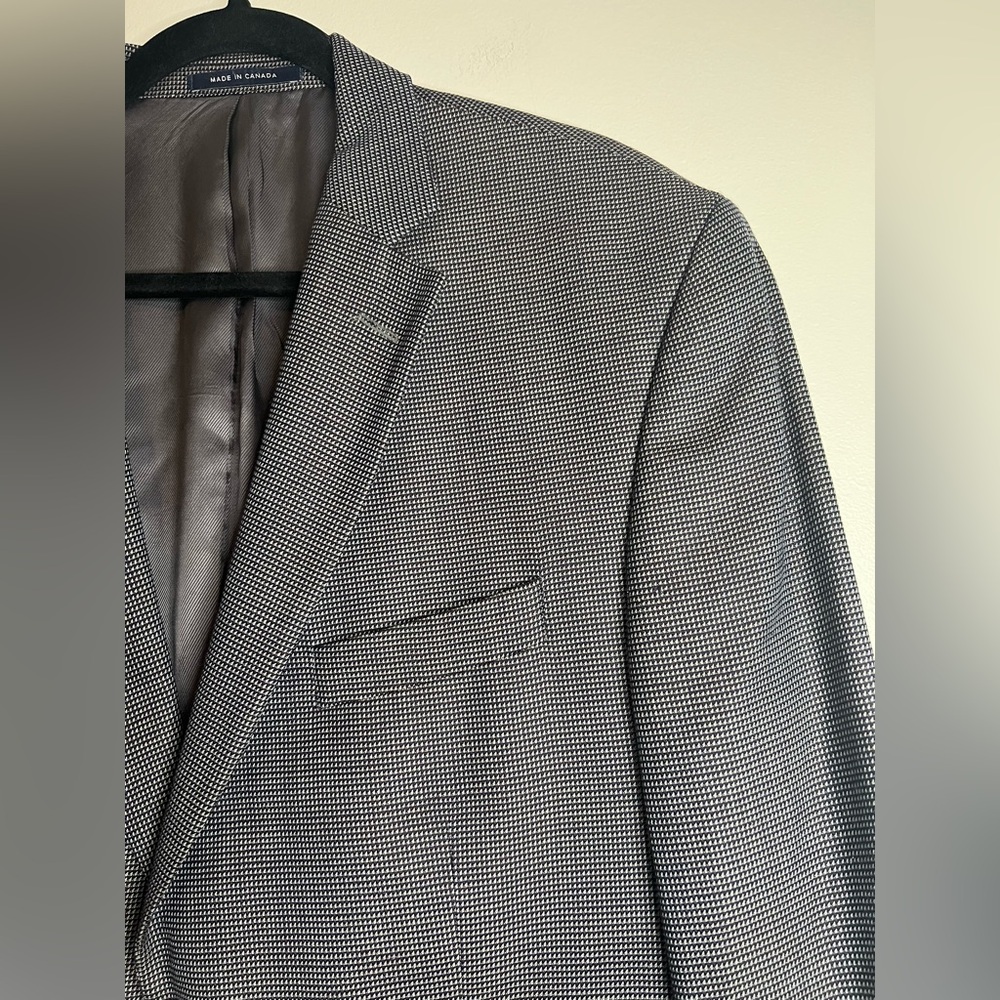 Cremieux Collection Wool Blazer 42S Made in Canada‎ Loro Piana Fabric